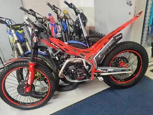 BETA EVO 300 2025 TRIALS BIKE PX GASGAS, SHERCO, MONTESA - Picture 1 of 1