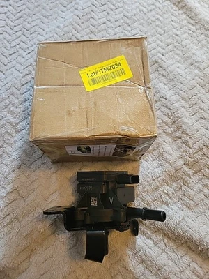 Vapor Canister Purge Valve Pump Compatible with Chevrolet Trailblazer Envision C - Image 1 of 4