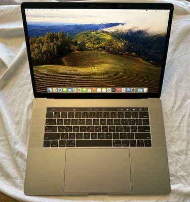 Apple MacBook Pro 2018 15.4" Intel Core i7 2.6GHz 16GB RAM 512GB SSD A1990 - Image 1 of 4