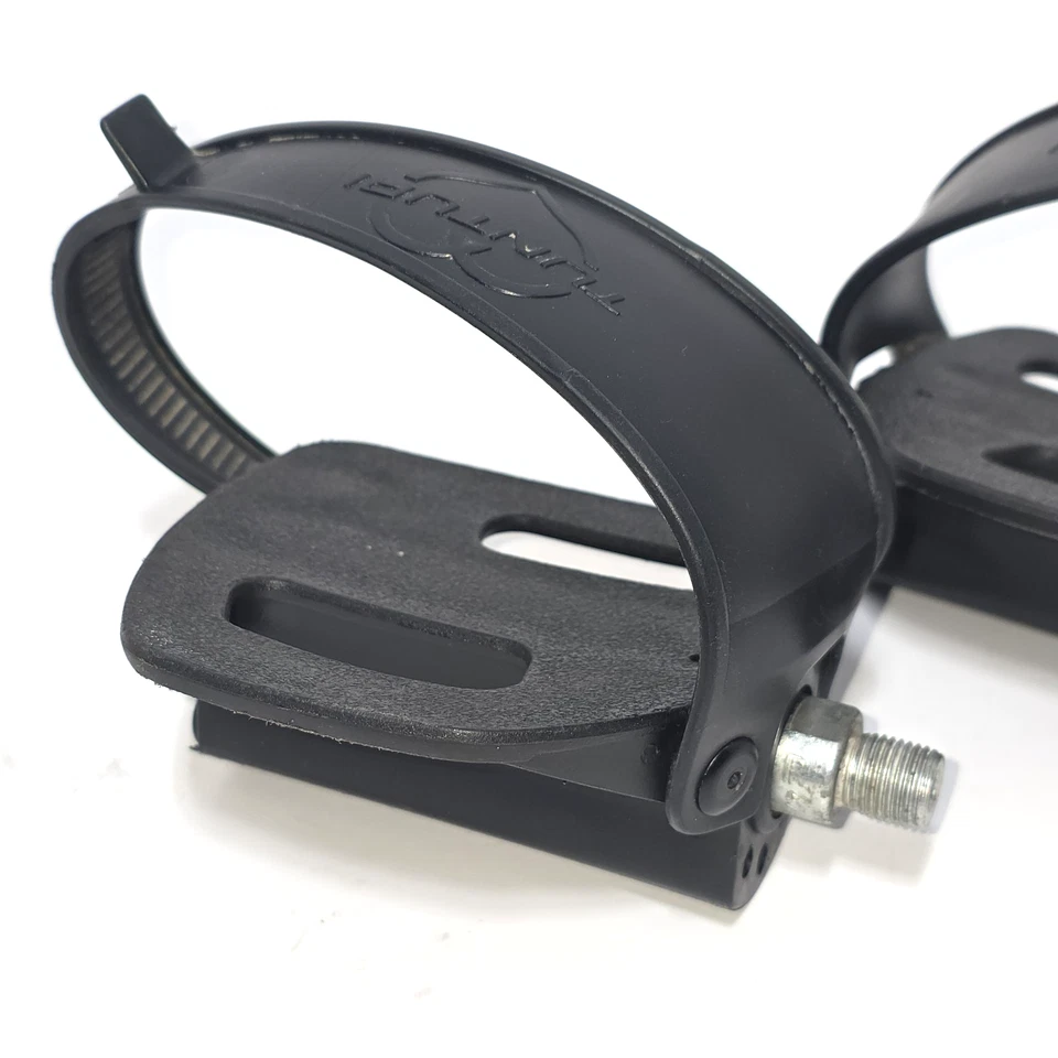 Juego de pares de pedales de bicicleta estacionaria reclinada Vision Fitness & Tunturi 9/16" Foto 1 de 4