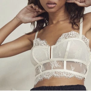 Bustier floral de encaje marfil en capa FREE PEOPLE. Talla M - Imagen 1 de 9