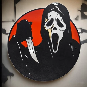 👻 Scream Ghostface Wood Sign – Horror Movie Engraved Wall Art - Picture 1 of 7