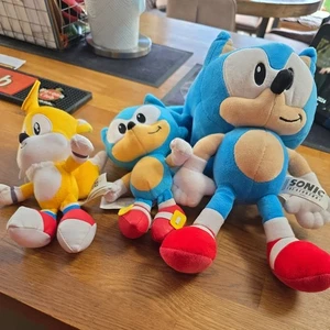 Sonic The Hedgehog and Tails Plüsch 6 Zoll klein 2 10 Zoll größer original  - Bild 1 von 4