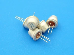 2 Stück GT403A (ГТ403А) PNP Germanium Transistor; Russland - Bild 1 von 3