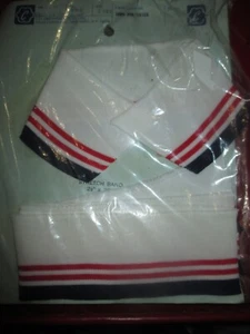 NUEVO EN PAQUETE Tela de punto elástica vintage ROJO BLANCO AZUL CUELLO Y PUÑO - Años 70 - Imagen 1 de 3