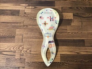 Vintage Resin Acrylic Lucite  Spoon Rest Americana 1776 Needlepoint - Picture 1 of 7