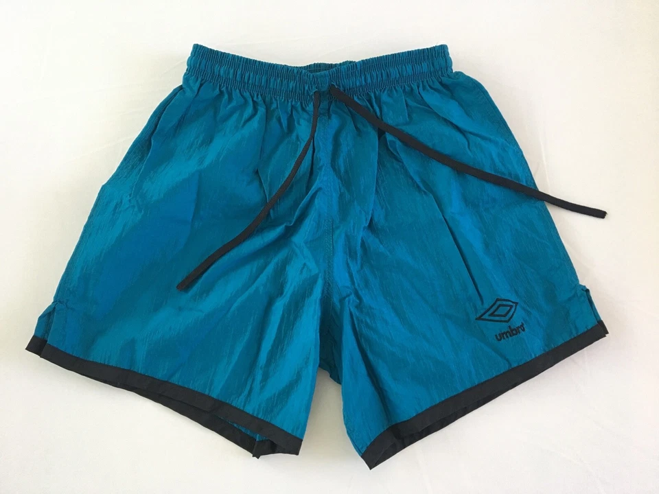 (последний) Kids Umbro шорты для футбола, плавания, бирюзовый с черной отделкой, молодежи L - Изображение 1 из 3