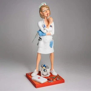 Figura de la enfermera de Guillermo Forchino FO84014 - Escultura artística cómica - Médica - Imagen 1 de 8