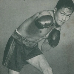Ceferino Garci 1940s Boxing Exhibit Arcade Card HOF Champion Hall of Fame Vintage. - Bild 1 von 3