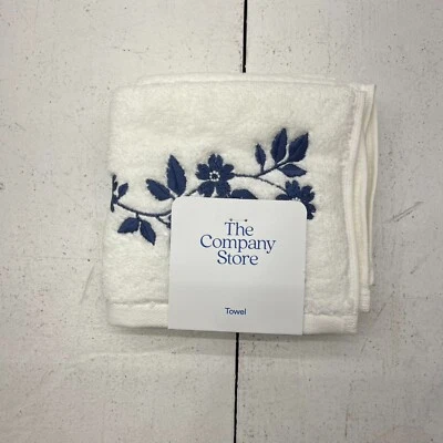 The Company Store Blue & White 2 Pack Floral 12In x 12In Wash Cloth NEW - Image 1 of 4