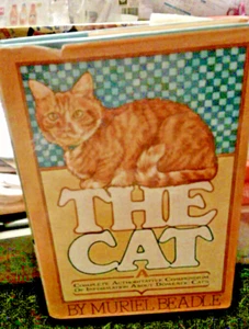 THE CAT By Muriel Beadle 1977 Complete info about domestic cats HB DJ FREE SHIP - Picture 1 of 1