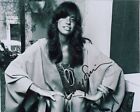 CARLY SIMON  MUSICIAN SINGER SIGNED AUTOGRAPHED PHOTO 8x10