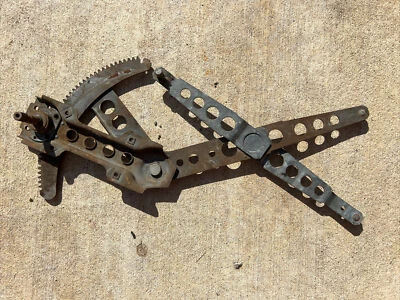 Volvo 240 242 244 245 montaje regulador ventana (18) Foto 1 de 3