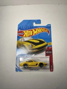Nissan Fairlady Z amarillo 5/5 NISMO 54/250 2017 serie Nissan Hot Wheels - Imagen 1 de 2