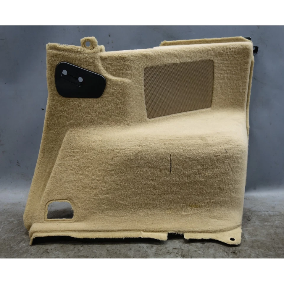 BMW E46 Serie 3 Touring Wagon 2000-2005 alfombra lateral izquierda trasera beige OEM Foto 1 de 4