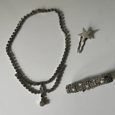 lote vintage diamantes de imitación plata bisutería / estrella pin, collar, pulsera Foto 1 de 3