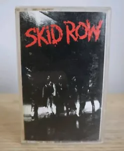 Skid Row - Self Titled - Cassette Tape - 1989 Atlantic - Picture 1 of 2