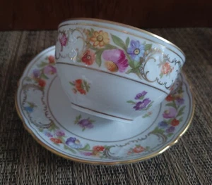 Vintage Schumann Bavaria Teacup & Saucer Sets Empress Dresden Flowers Germany - Picture 1 of 7