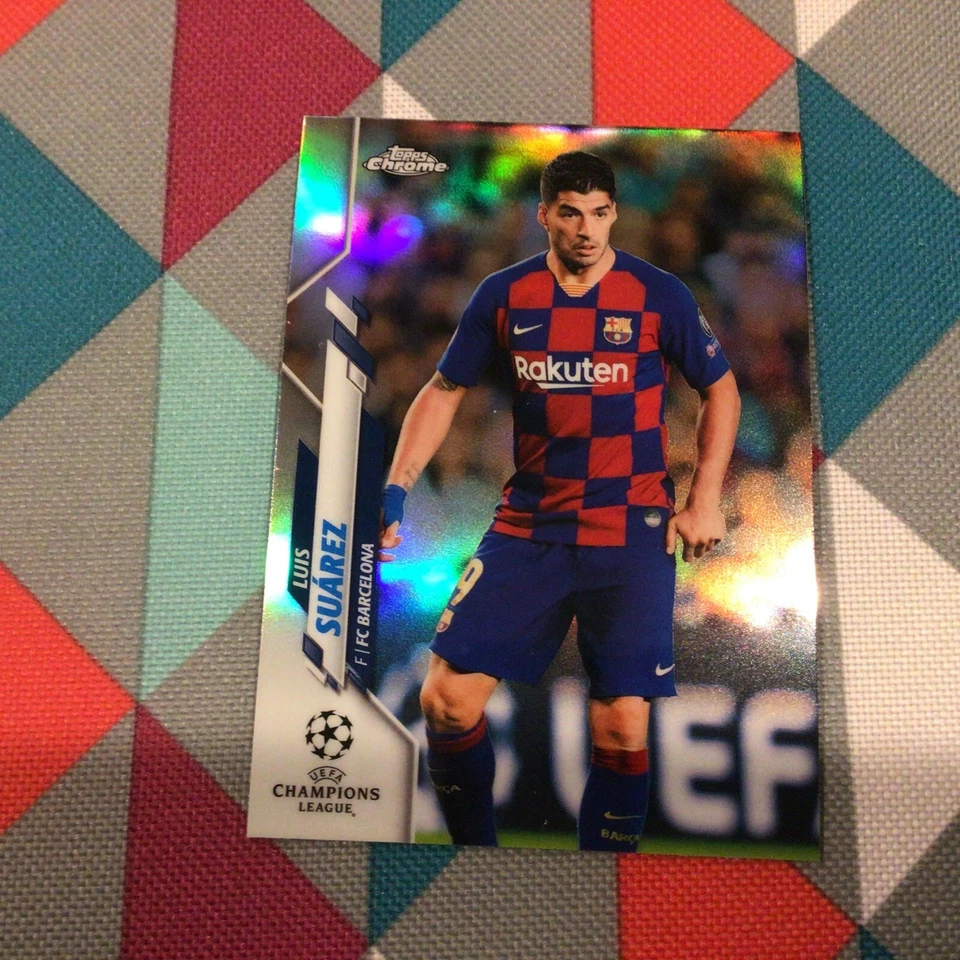 Luis Suarez #71 Barcelona Refractor 2019-20 Topps Chrome UEFA Champions League - Image 1 of 1