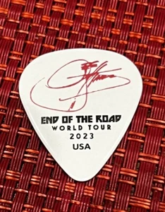 KISS Gene Simmons Final Shows 2023   Baltimore USA Guitar Pick Stage Used - Picture 1 of 13