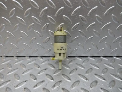 ♙�27259♂ Mercedes-Benz W123 280E bomba lavadora parabrisas Hella Foto 1 de 4