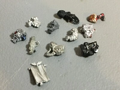 A20128 WARHAMMER 40K SPACE MARINES METAL ARM BITS LOT GAMES WORKSHOP - Image 1 of 4