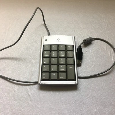 Targus PAUK10U USB Wired Numbric Keyboard Silver & Black 3.25"W x 5.25"L - Image 1 of 4