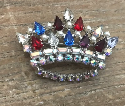 B David Crown Brooch - Image 1 of 4