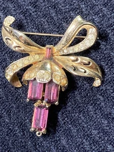 Broche prendedor joyería vintage 2” piedras moradas - Imagen 1 de 4