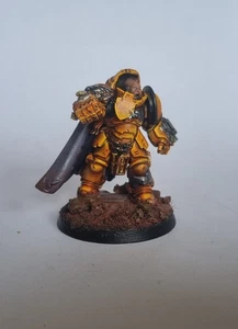 Gravis captain - Space Marines painted Imperial fists 40k. - Picture 1 of 4