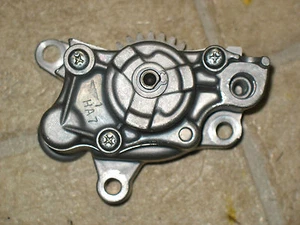 86 HONDA TRX350 FOURTRAX OIL PUMP ASY - Picture 1 of 4