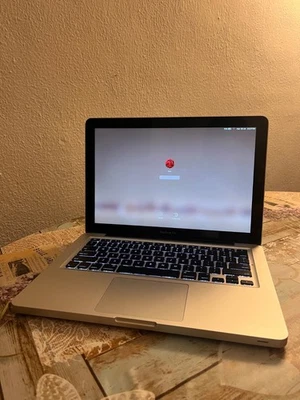 Apple MacBook Pro 13,3" (500GB HDD, Intel Core i5 2ª generazione , 2,4 GHz, 4GB) - Immagine 1 di 4
