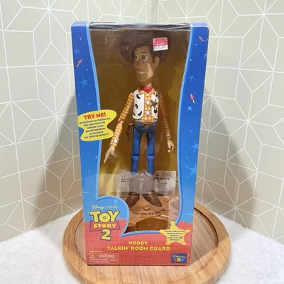 Estatuilla Mattel Talkin' Tude Woody Toy Story 2 1999 de colección NECESITA BATERÍAS Foto 1 de 4