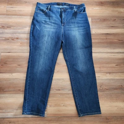 Susan Graver Girlfriend Jeans Womens 18W Petite Blue Stretch Denim - Image 1 of 4