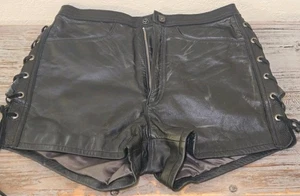 Pantaloncini Harley-Davidson Riverside in pelle per motociclista con corde laterali taglia 10 - Foto 1 di 14
