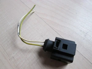 2012 Volvo VNL Connector w/ Wiring 1-1355339-3 for Blower Temp Sensor #M267BT - Picture 1 of 7