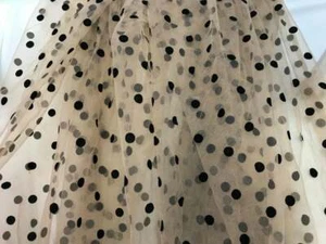 Tessuto pizzo tulle a pois floccato per tutù gonna abito da sposa 59" largo da cortile - Foto 1 di 12