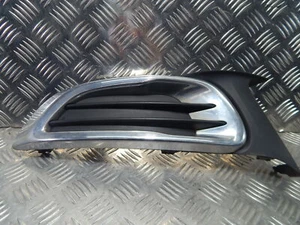 PARAGOLPES PARRILLA PASAJERO DELANTERO CITROEN C3 PICASSO MK1 09-12 9682332477 - Imagen 1 de 9