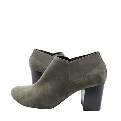 Botines Vaneli para mujer de gamuza con tacón ancho gris talla 9M Foto 1 de 4