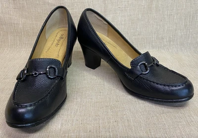 Softspots Blaine 8.5 N Leather Loafer Pump Black Horsebit Detail Block Heel - Image 1 of 4