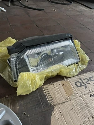 Fanale Anteriore Alfa Romeo 164 /164 Super - Immagine 1 di 2