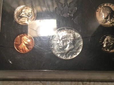 1969 Mint Set Original Envelope Brilliant Uncirculated Coins 40% Silver 50C - Image 1 of 4