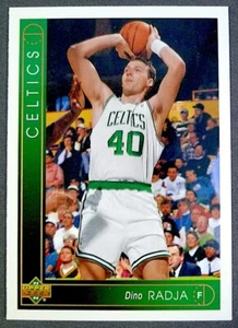 Tarjeta coleccionable de baloncesto NBA Boston Celtics Dino Radja '93-'94 cubierta superior (2) - Imagen 1 de 4