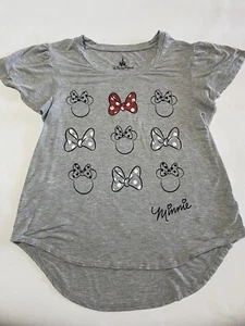Camisa de Manga Corta Gris Minnie Mouse Auténtica Original Pequeña Adulto Parques Disney - Imagen 1 de 5