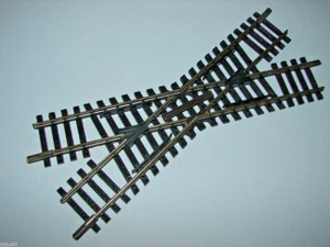 FLEISCHMANN ( 1712 6060 ) CROISEMENT 30° JONCTIONS NON ISOLEES MAILLECHORT HO - Foto 1 di 2
