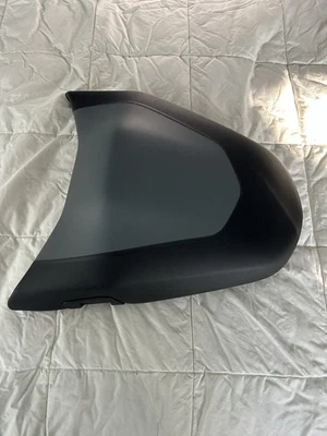 BMW R1300GS Heated passenger seat #52531541511 (NO ADJUSTMENT PLATE) - Image 1 of 4