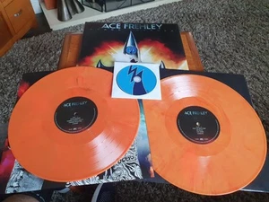 Ace Frehley Space Invader 2 Vinyl Album 2014 Plus CD Unplayed - Picture 1 of 11