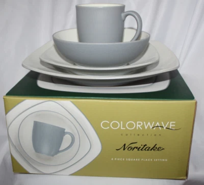 Ajuste de lugar cuadrado Noritake Colorwave gris pizarra 4 piezas Foto 1 de 4