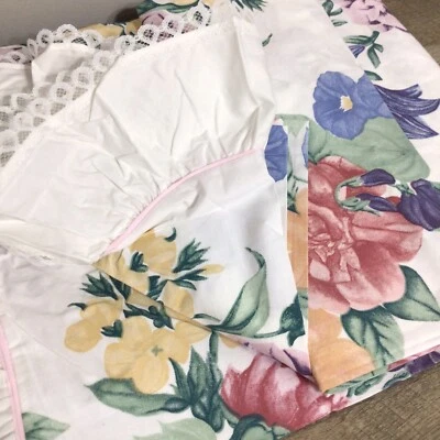 Vintage Wamsutta Supercale Combed Cotton Floral Full Flat Sheet Ruffle Lace Edge - Image 1 of 4