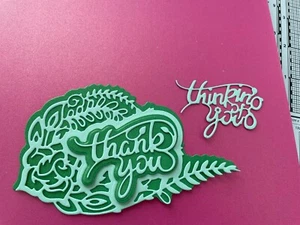 TROQUELADO DETALLADO HECHO A MANO Y SENTIMIENTO GRANDE EN RELIEVE, GRACIAS/PENSANDO EN TI - Imagen 1 de 7